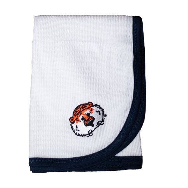 white Aubie blanket